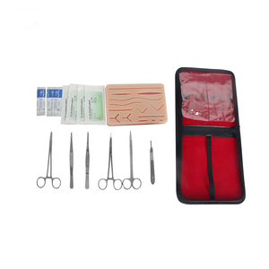 Kit de pratique de suture en silicone de qualité alimentaire de 16cm avec tampon de suture et 6 outils de chirurgie pour l'apprentissage des écoles - Product Image 5