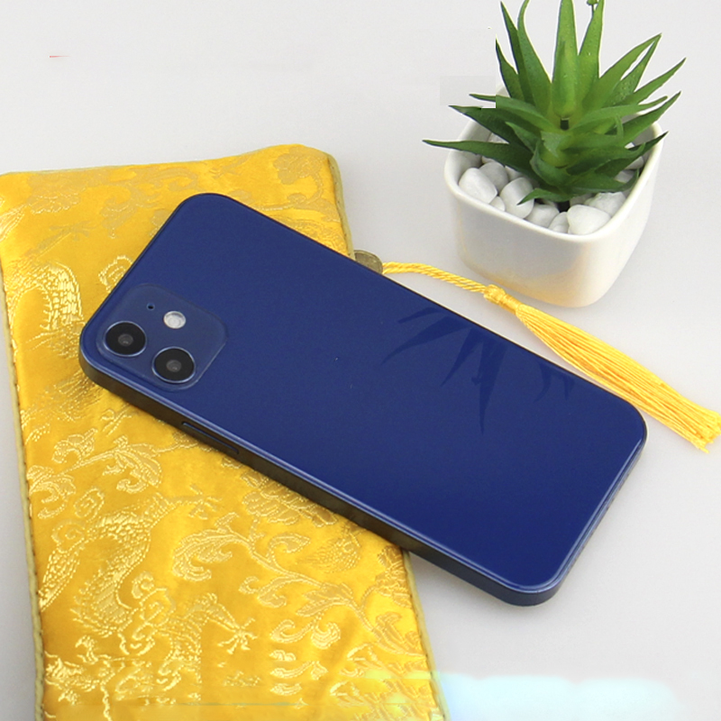 12 Azul