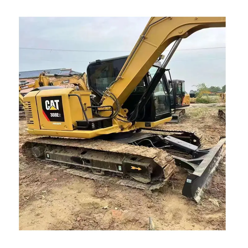 Escavadeira em segunda mão CAT308E / 8T - 8000Kg / A máquina de construção robusta e versátil