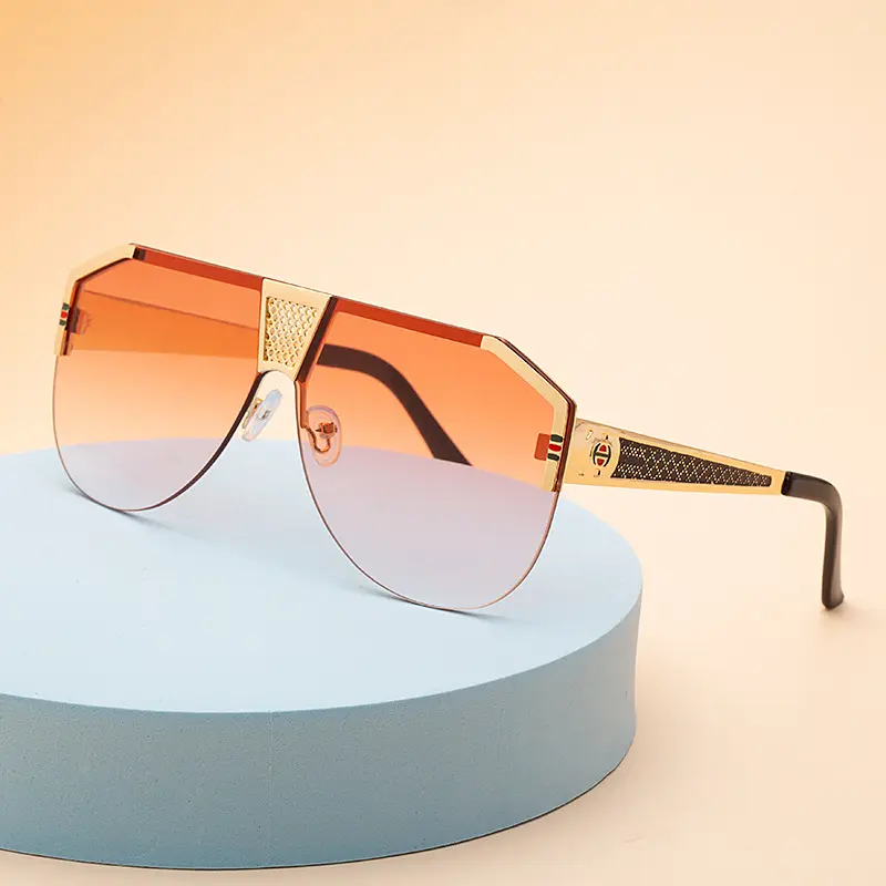 2022 Muster schnitzen schwarzes Metall mit Seiten logo Farbverlauf Frauen Mann Sonnenbrille Lünetten de Femmes Vintage Sonnenbrille
