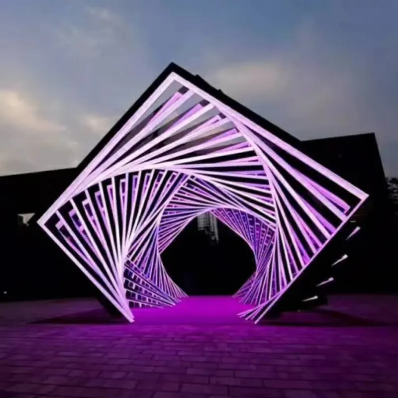 Escultura de luz Led de calle, decoración de túnel de tiempo de luz, exterior, luminosa