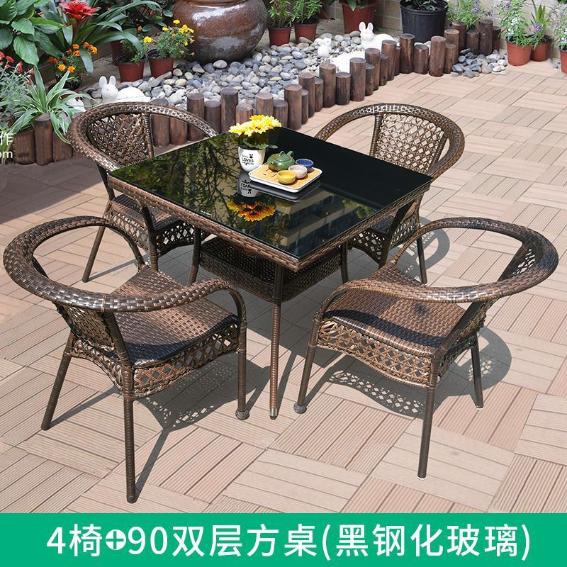 4 chaises 90 double-decker table carrée