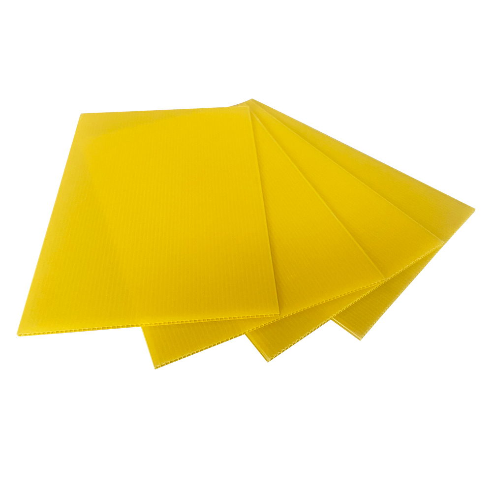 Jaune