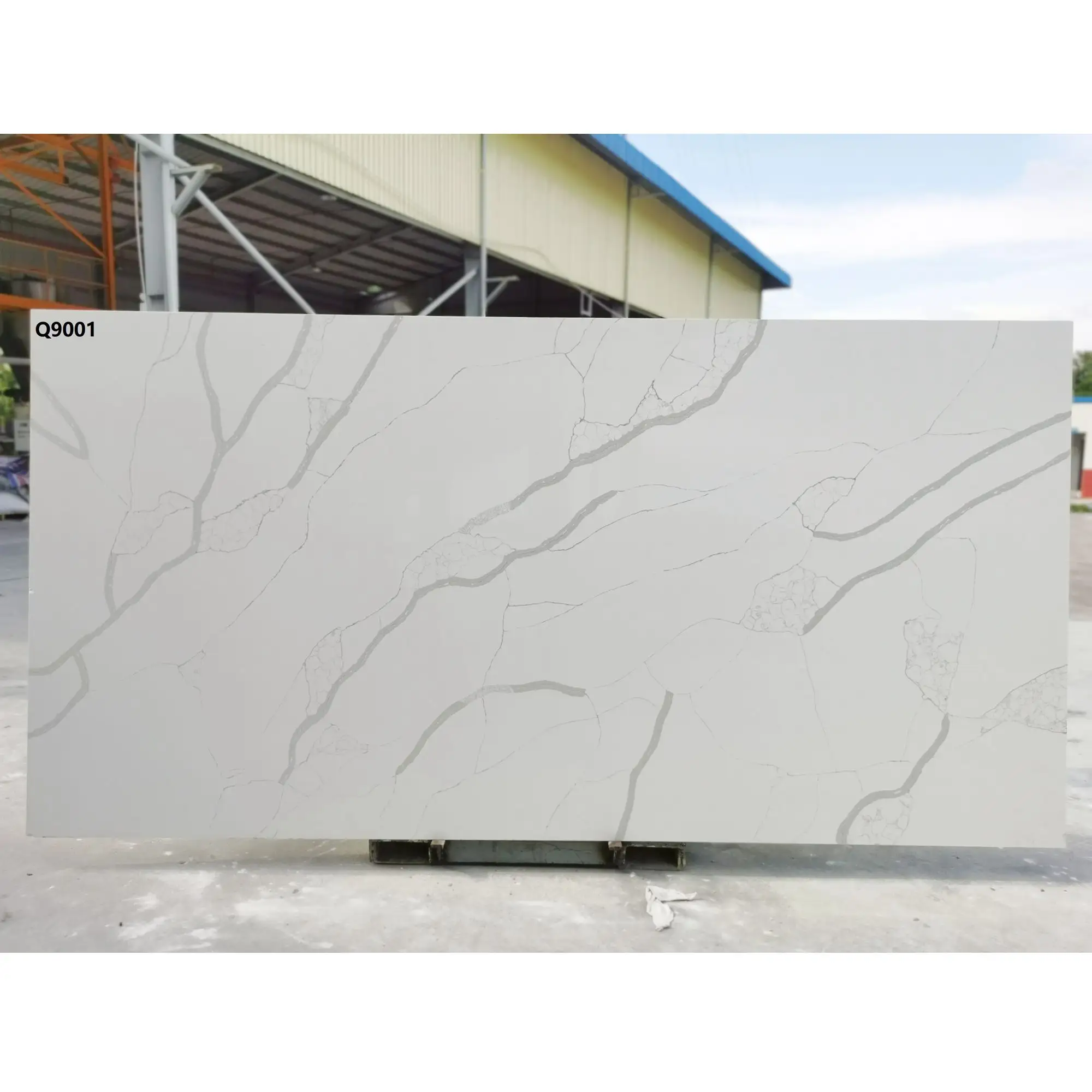Vietnam Factory Kitchen Prefabricated Calacatta White Quartz Countertop With Grey Veins