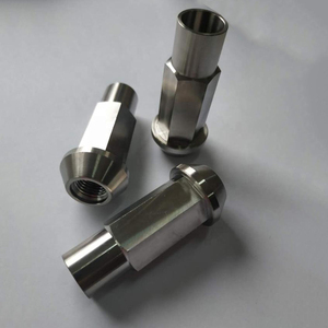 Yüksek kaliteli özel oto tekerlek M14X1.5 titanyum alaşımlı Lug fındık - Product Image 3
