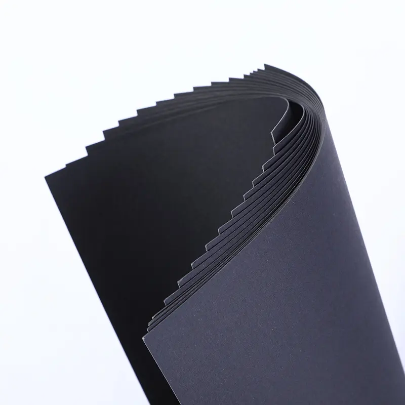 Ventes en gros de feuilles de carton épais de la meilleure qualité papier cartonné noir/carton carton noir