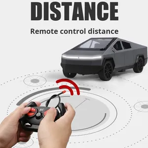 Voiture télécommandée Tesla Cyber Pickup 1:14, grande taille, 4 roues motrices, tout-terrain, télécommande 2 canaux, prête à rouler pour les jeunes - Product Image 3