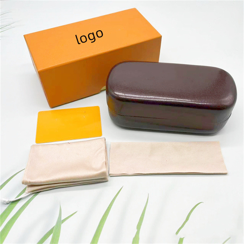 Set 1-donkey family iron eyeglass case