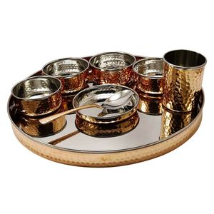 食器を提供する新工場到着ダイニングインドの伝統的な銅製のタリセットプレートとボウル - Product Image 1