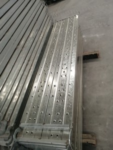 מודרני תעשייתי כבד 1.5 מ 'מגולוון אבקת סולם פלדה מצופה מסגרות פיגומים ניידים
