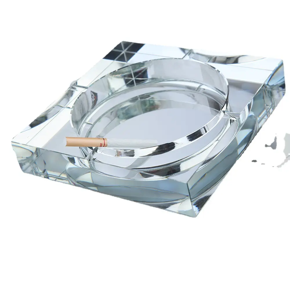 Cendrier en verre cristal Personnalité créative tendance fabricants de mode cendrier européen en gros