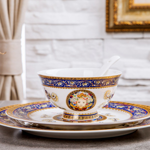 Jingdezhen Châu Âu Bộ Đồ Ăn Đặt Dùng Một Lần Cảnh Món Ăn Men Gốm Cho Hộ Gia Đình Và Đám Cưới Biểu Tượng Tùy Chỉnh Bán Buôn - Product Image 4