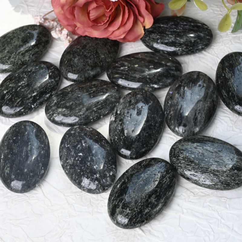 Pierre de jardin en quartz