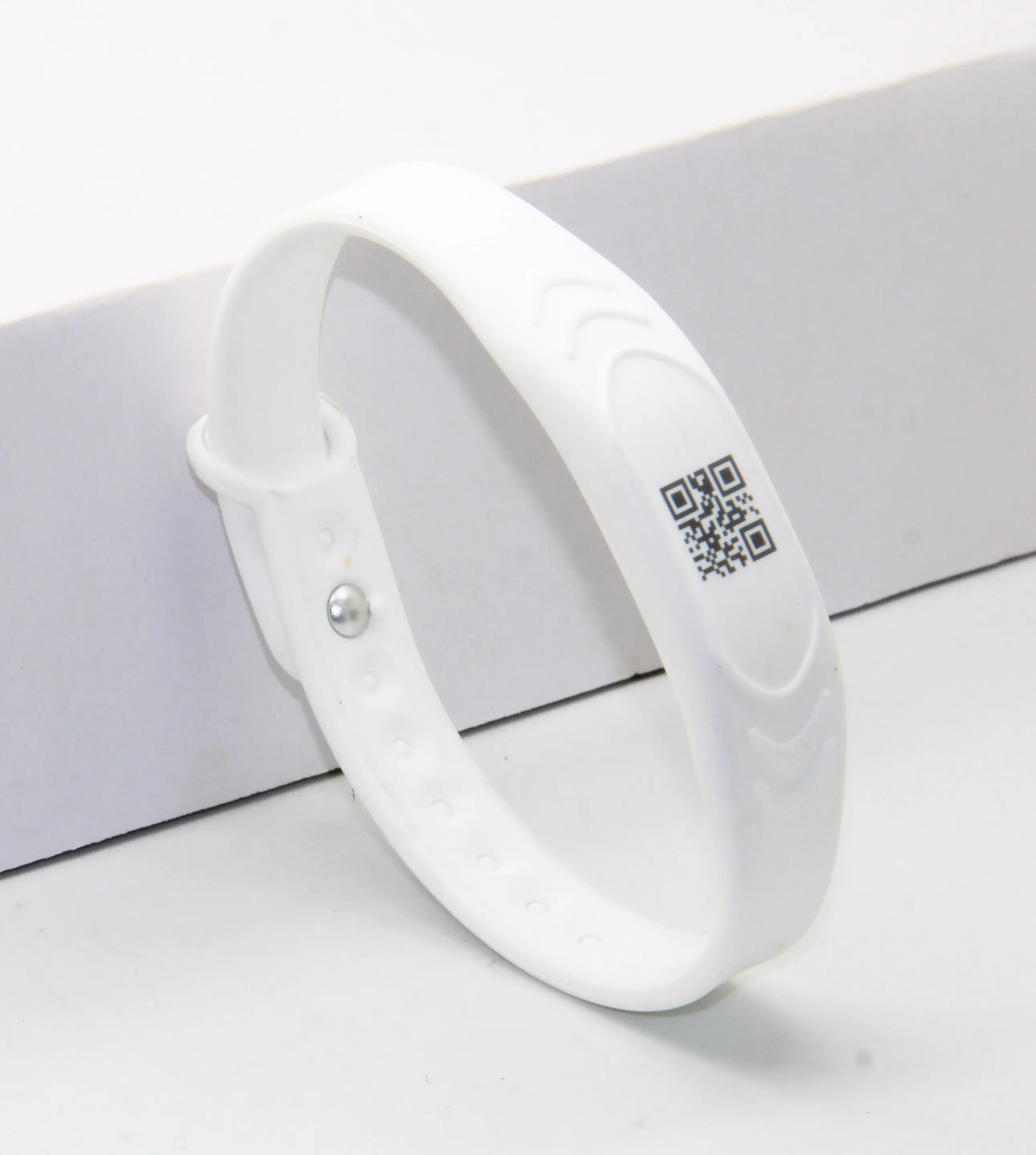 Programmable NFC Wrist Band Adjustable Bracelet Smart RFID Wristband Factory Price Cheap Custom 13.56mhz Customized Size