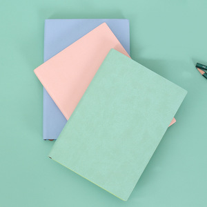 Cuaderno de estudiante A5 logotipo personalizado Business B5 copia suave Bloc de notas personalizado A6 libro de cuero de imitación al por mayor