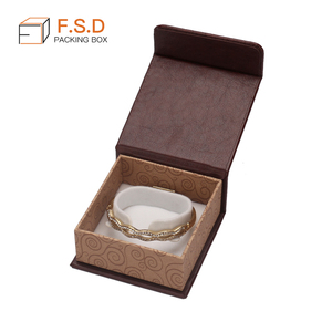 FSD 2022 moda lüks mıknatıslı hediye kutusu bileklik deri mücevher kutusu karton mücevher kutusu - Product Image 3