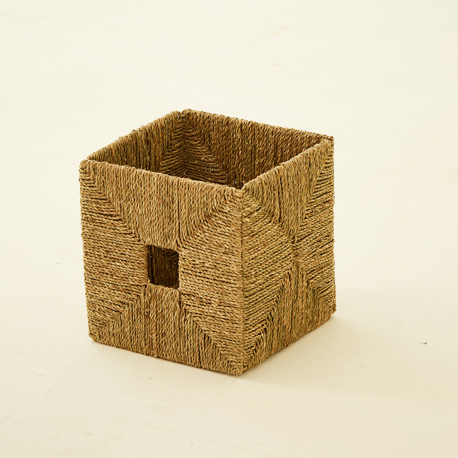 Panier de rangement en corde d'algues Niksas