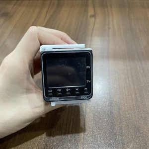 Industrial Automation 24VDC Infrared <strong>Temperature</strong> <strong>Sensor</strong> Thermostat E5CC-QX2DSM-802 2-Point Transistor <strong>Output</strong> Small <strong>Relay</strong> <strong>Output</strong> - Product Image 3