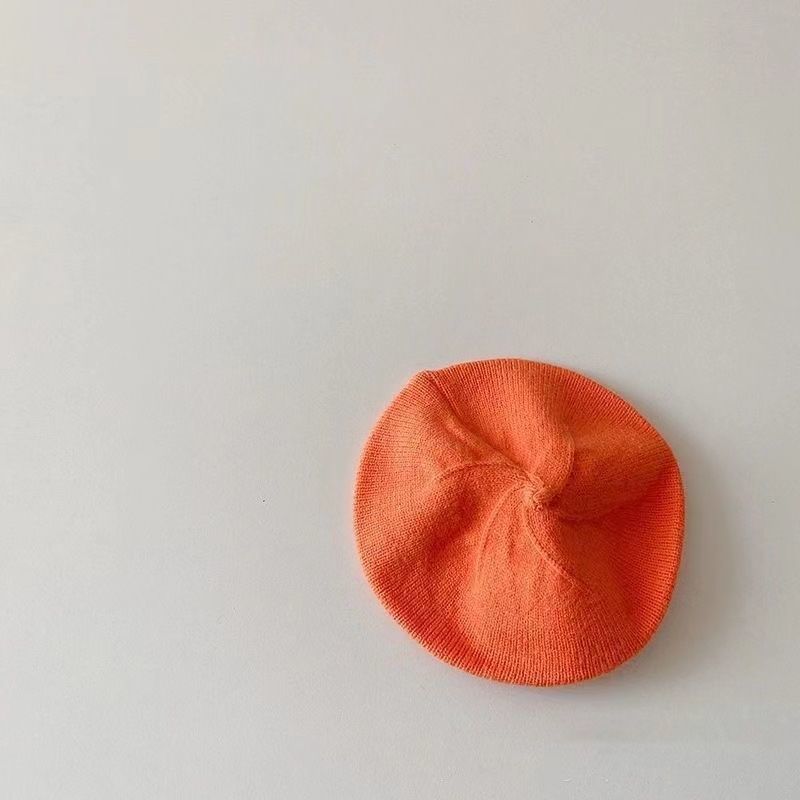 Béret tricoté orange