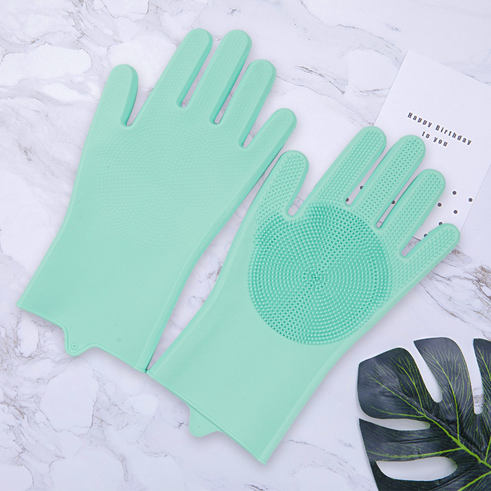 สีเขียว