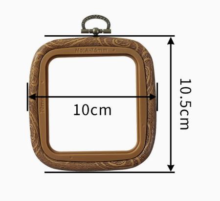 7*7,5 cm (quadrato)