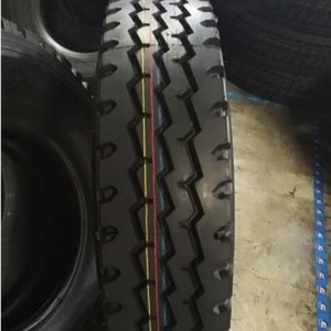 高品質の中古ダンプトラック新品/中古トラックスペアパーツ4x2/<span class=keywords><strong>6x2</strong></span>軽量トラックタイヤ