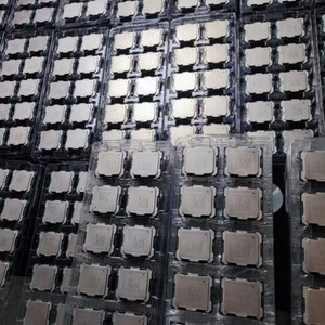 ถาด CPU E7 V4 V3 V2 E7 8890 V4ประมวลผลเซิร์ฟเวอร์ CPU 24-core E7-8890V4 2.20GHz LGA-2011 8890V4 E7 - Product Image 1