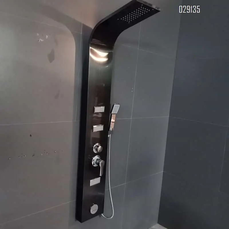 LuxuryสีดำThermostaticฝักบัวLedห้องน้ำสแตนเลสสตีลติดผนังฝักบัวแผง