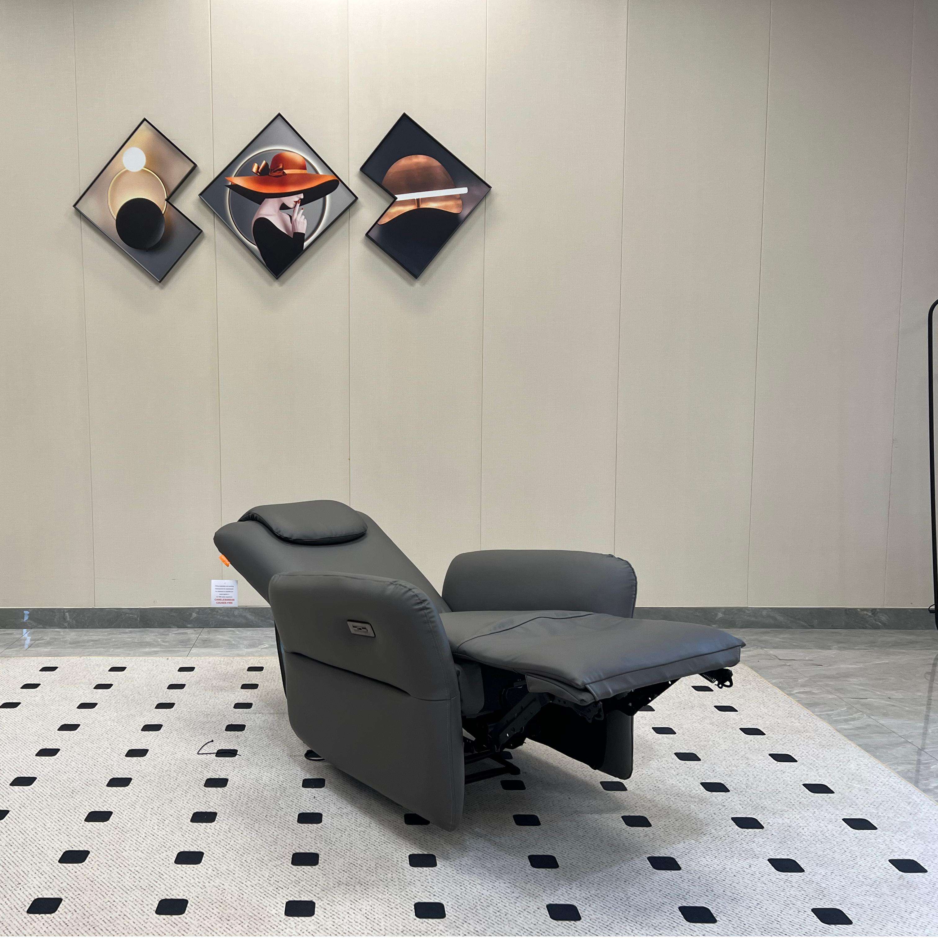 สีเทาเข้ม