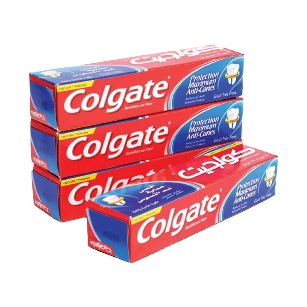 Дешевая одноразовая зубная щетка Colgate с зубной пастой