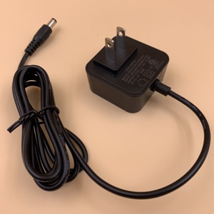 FCC GS CB KC CE Approval AC <strong>Power</strong> Adaptor <strong>Input</strong> 100V to 240V <strong>Output</strong> DC 5V 12V <strong>Power</strong> Source 5V 2A <strong>Power</strong> <strong>Adapter</strong>