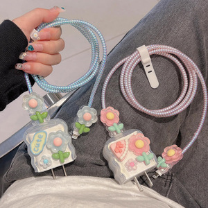 适用于iPhone和平板电脑的高品质4包透明硅胶充电电缆保护盖18W/20w USB充电器插头和数据线 - Product Image 6