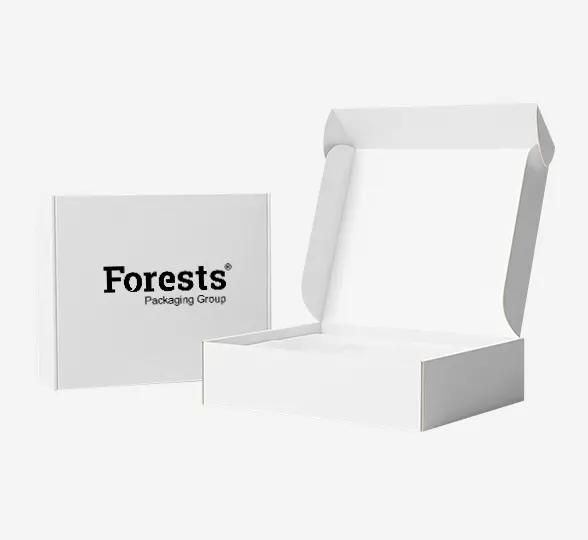 Compre al por mayor China logotipo personalizado blanco caja de cartón corrugado Mailer caja de envío ropa embalaje para vestido