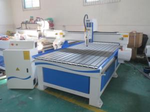 Máquina enrutadora CNC de madera 1325, enrutador Industrial automático con servomotor, superficie de mesa de vacío usada pero a precio competitivo - Product Image 2