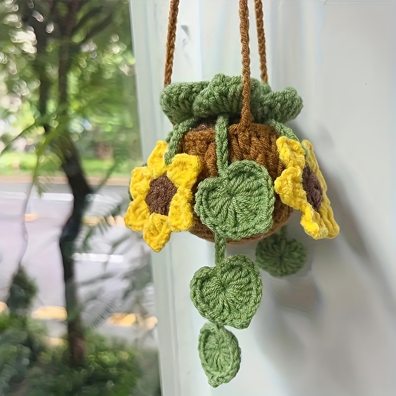 Tre Cesti Sospesi con Girasoli
