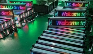 P10 красочные светодиодные знаки высокой яркости прокручивающиеся светодиодные вывески движущиеся знаки сообщения программируемые для магазина бизнес-доска - Product Image 6