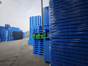 NEXARA新材料HDPE 1111堆叠甲板平面物流重型托盘，带三流道，用于货架系统 - Product Image 6