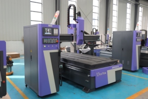 4轴数控路由器ATC akm1325-4a，带90个摆动主轴，用于雕刻圆柱形物体木材泡沫塑料1300 * 2500毫米 - Product Image 4