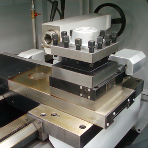 DMTG-máquina de torno CNC para procesamiento de piezas de metal
