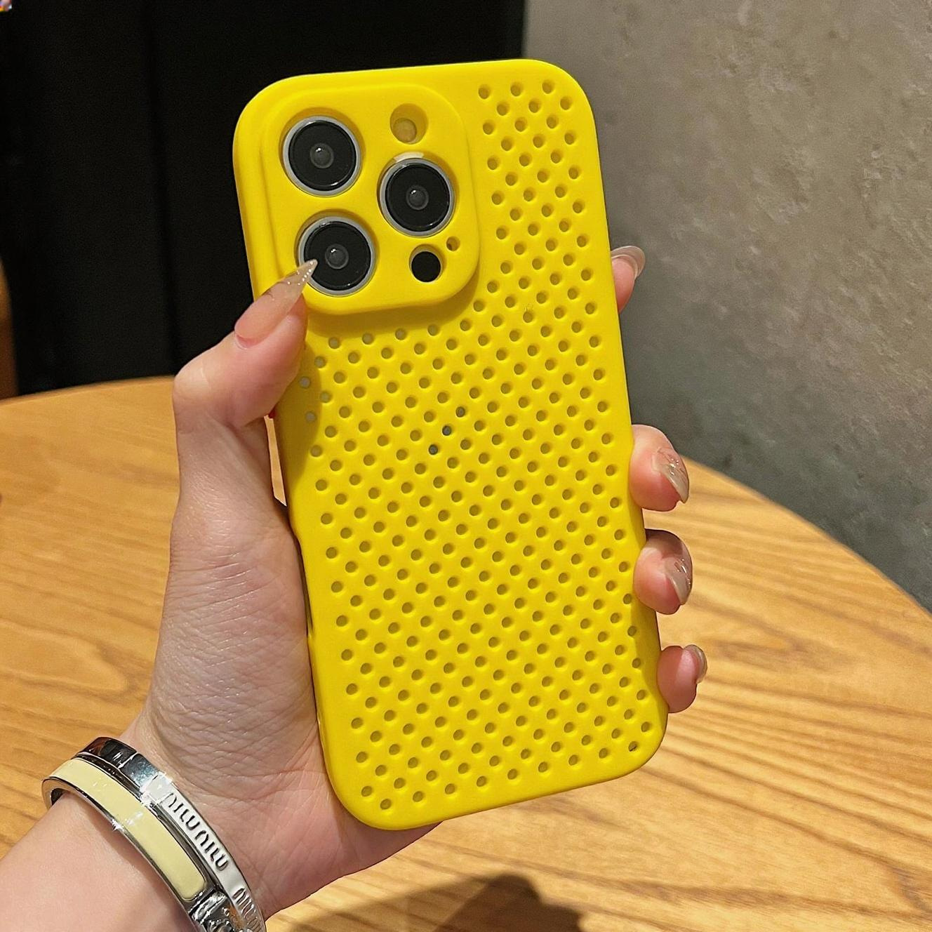 Jaune