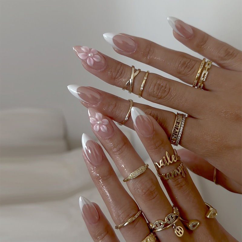 BZ1880ชบาบานแรก