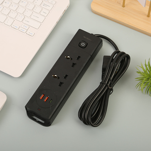 <strong>Multi</strong>-<strong>Functional</strong> Power <strong>Socket</strong>, Compatible <strong>with</strong> Various Plug Types, Equipped <strong>with</strong> USB Charging Port and Overload Protection - Product Image 4