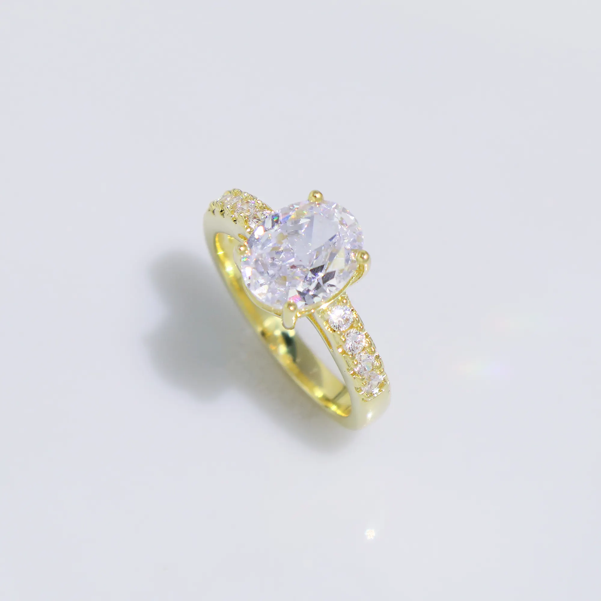 Accessori donna gioielli Vintage di alta qualità anelli di pietre preziose naturali 18K oro 50 lega di zinco cuore personalizzato anello di fidanzamento