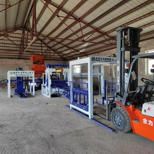 Construcción de bloques automáticos que hacen ladrillos precio de la máquina Venta caliente máquina de ladrillos entrelazados de la empresa de construcción - Product Image 5
