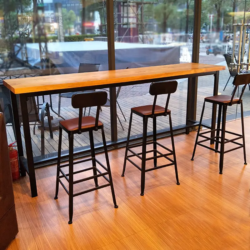 工業用錬鉄製カフェリーンリキュールワインビールウォールバーテーブルと椅子セット