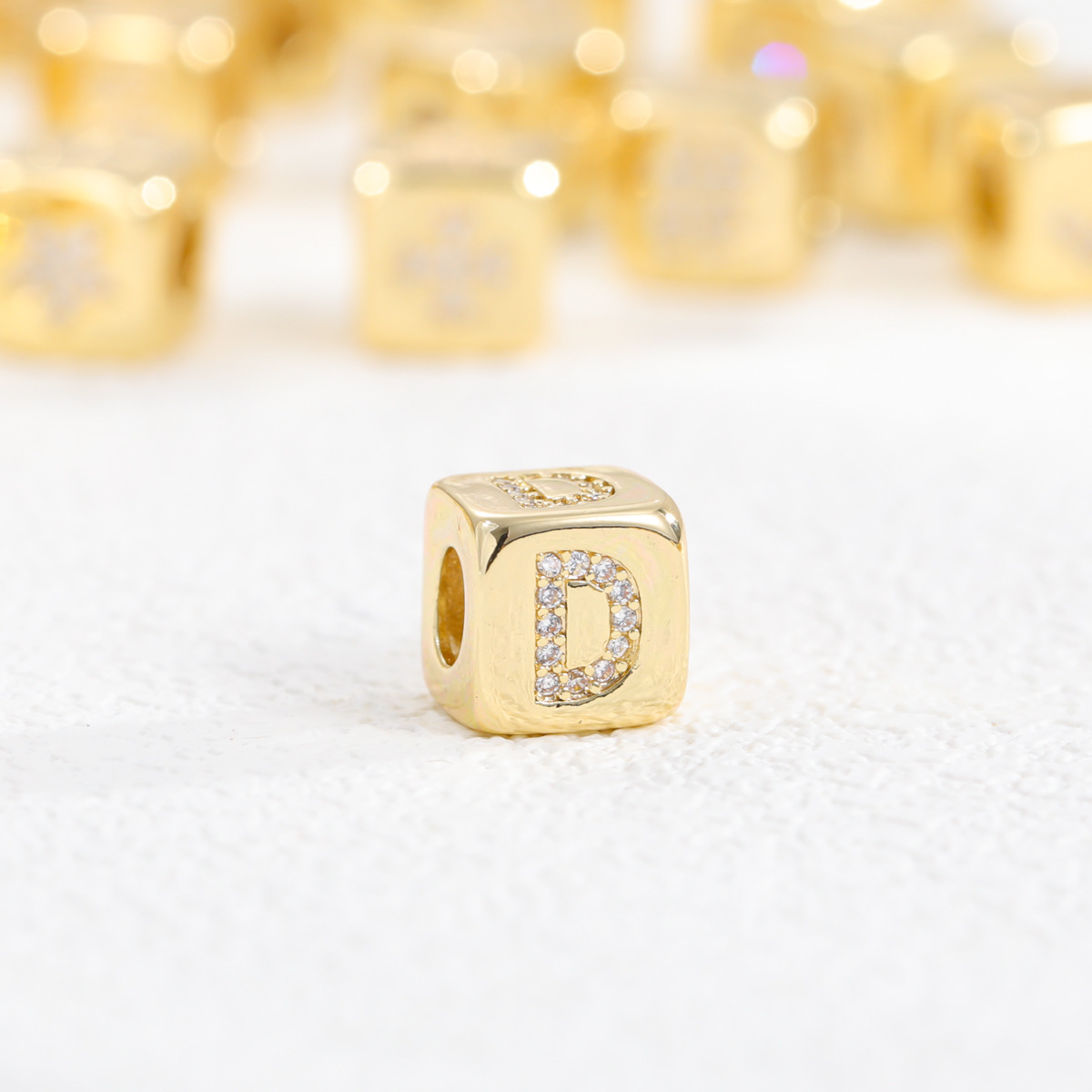Pendentif simple D-Doré