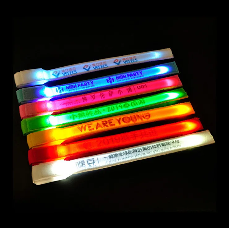 Logotipo personalizado inalámbrico de radio control LED pulsera de nylon control remoto pulsera para eventos