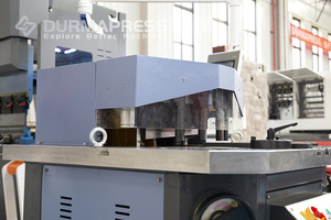 Máquina de muescas en ángulo de esquina de metal de venta de fábrica/cortador de ángulo ajustable hidráulico/Precio de muescas de esquina - Product Image 4