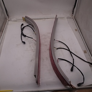 เหมาะสำหรับ X5 E70ใหม่ LED ไฟท้ายด้านหลังไฟย้อนกลับไฟเบรก37V11-31100-AMP 37V11-31120-AMP บัสตัวบ่งชี้ความสูง - Product Image 4