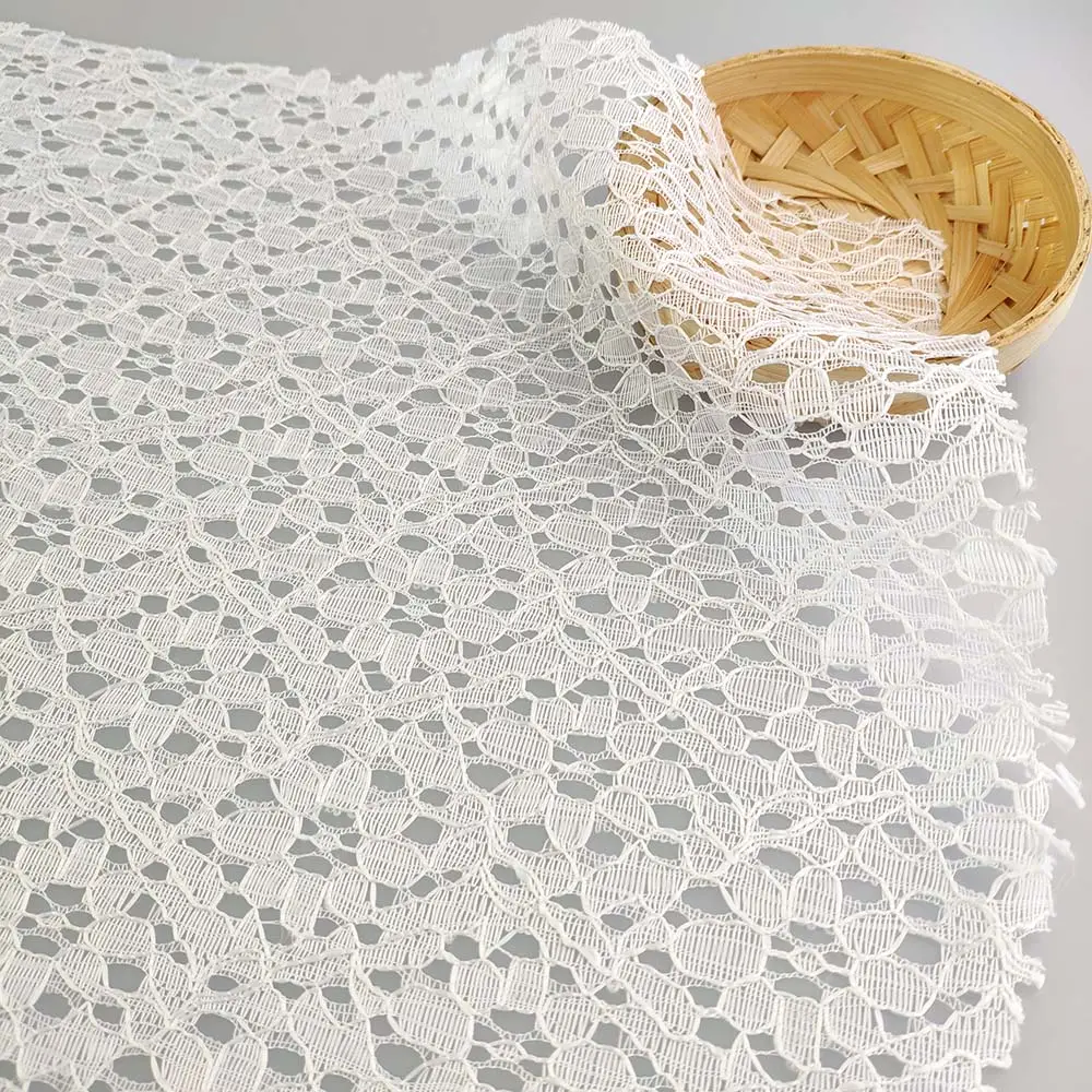 Nakış İsviçre naylon polyester kirpik tül dantel giysi kumaşı